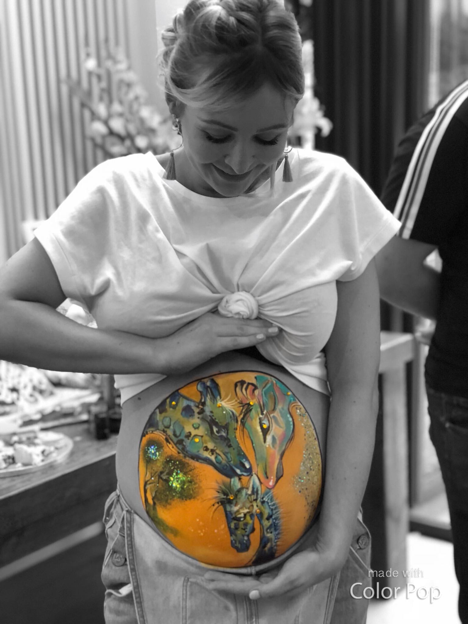 Baby bump painting